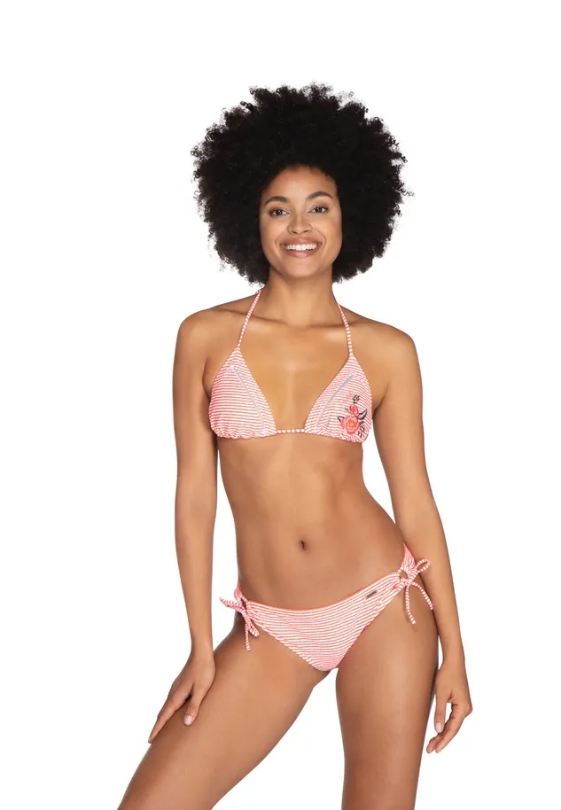 Bikini Protest Women Flagg Triangle Marvelous